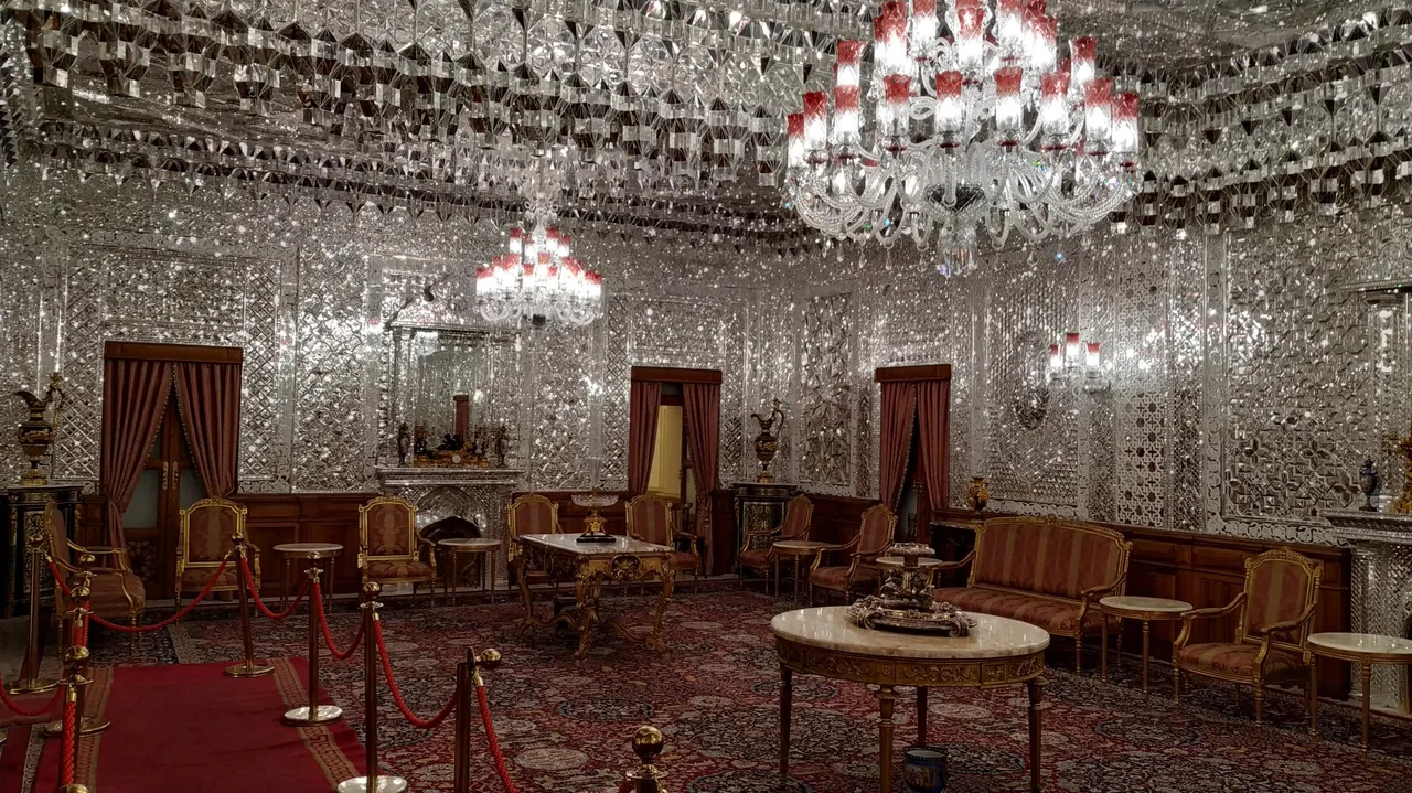 بازار سنتی ایران‌مال - تصویر 3