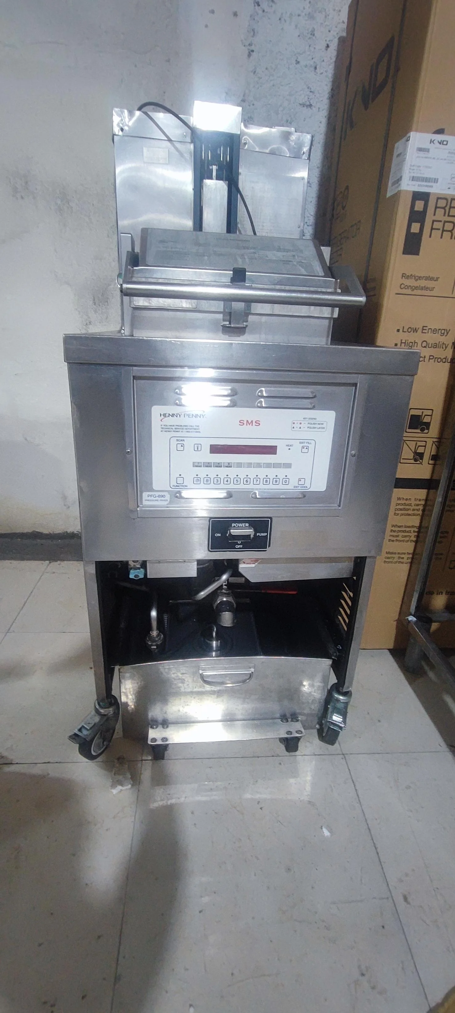 تجهیزات آشپزخانه صنعتی و فروشگاهی متامکس