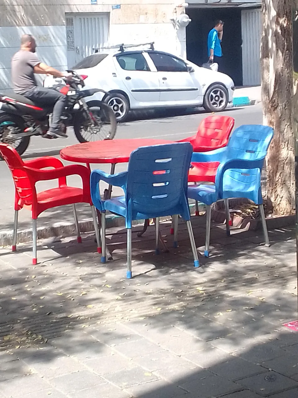 ساندویچی تک - تصویر 4