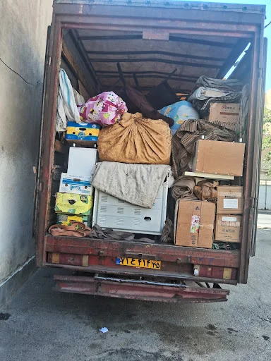 وانت و کامیونت اثاثیه تلفنی حق لاله