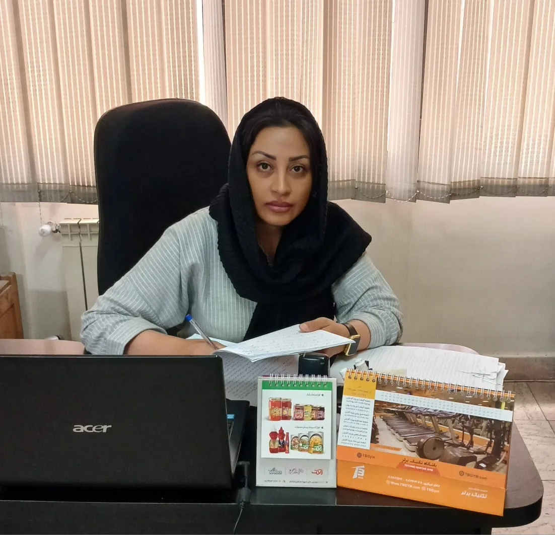 روانشناس و تراپیست سمیه فراهانی