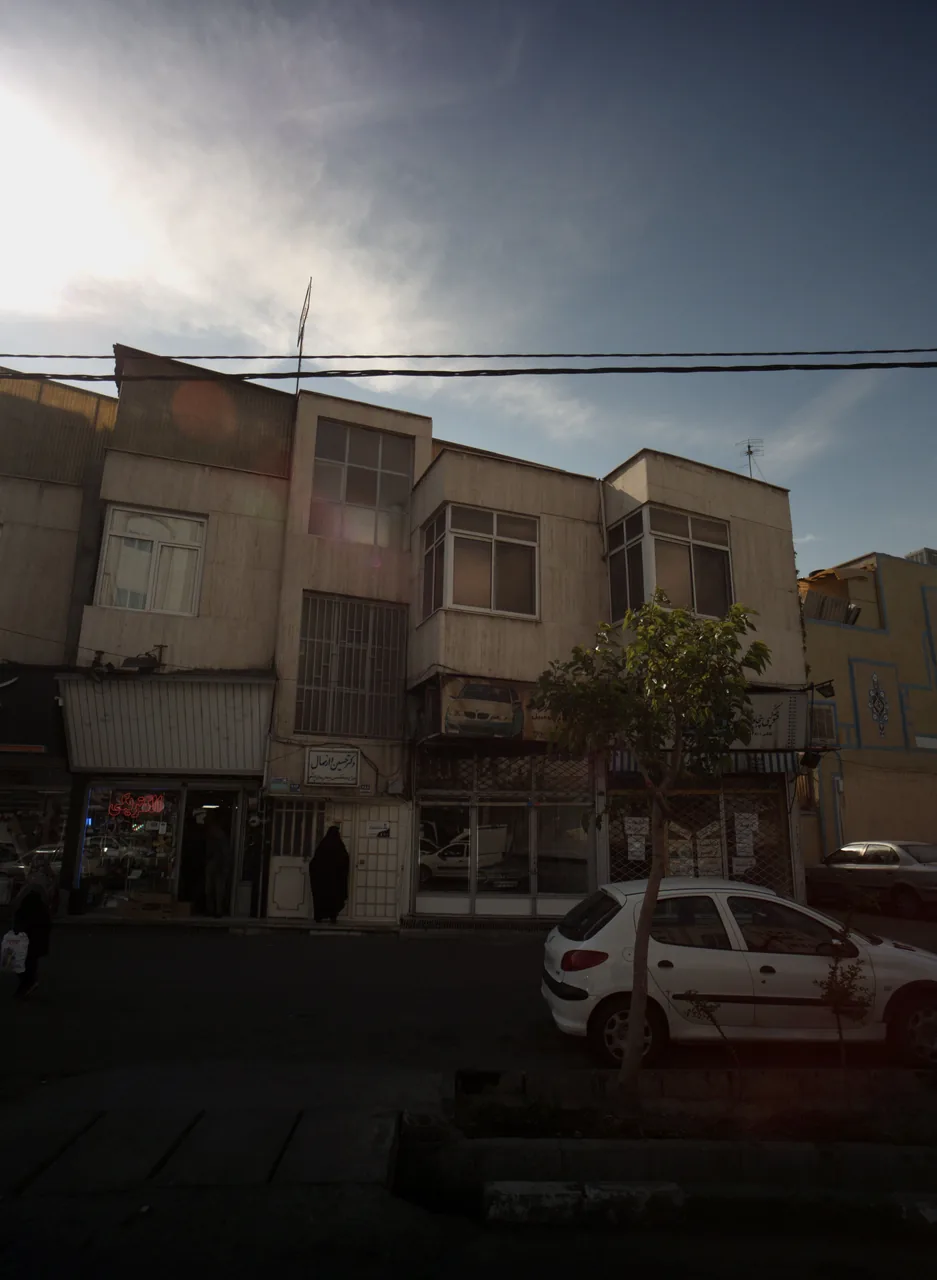 دکترحسین دارنهال