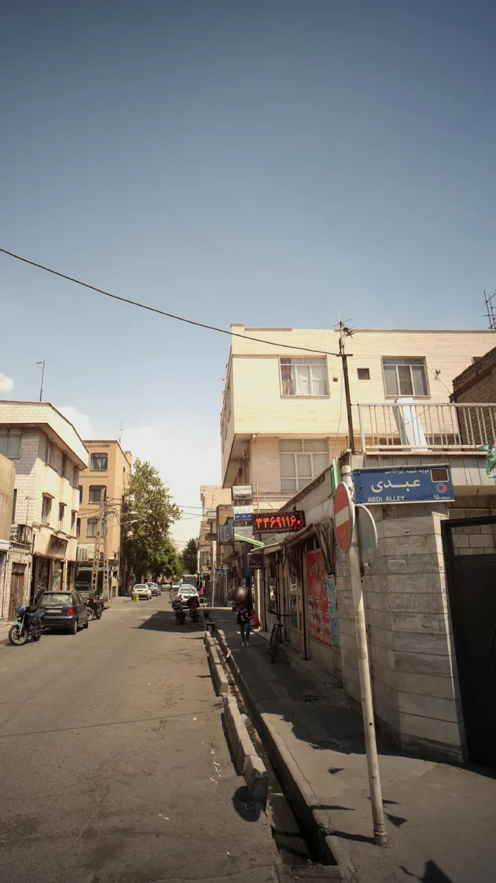 دکتر سید علی