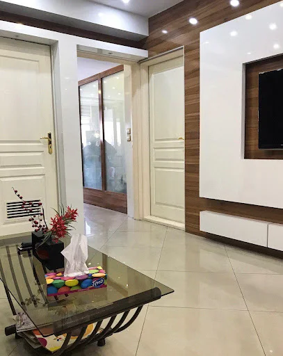 دکتر رضا رجبی