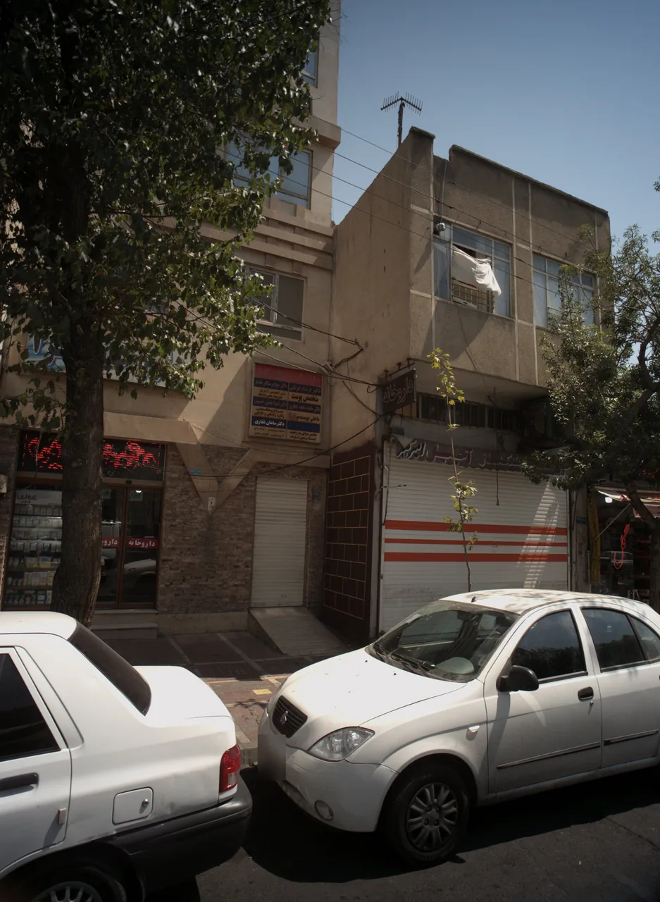 دکتر سامان غفاری