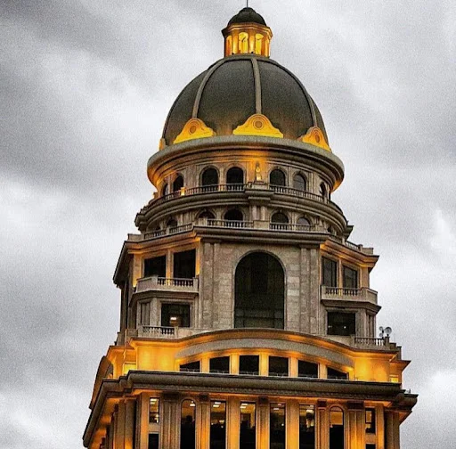 مهمانپذیری درخشان مراغه