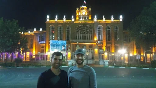 مهمانپذیری درخشان مراغه