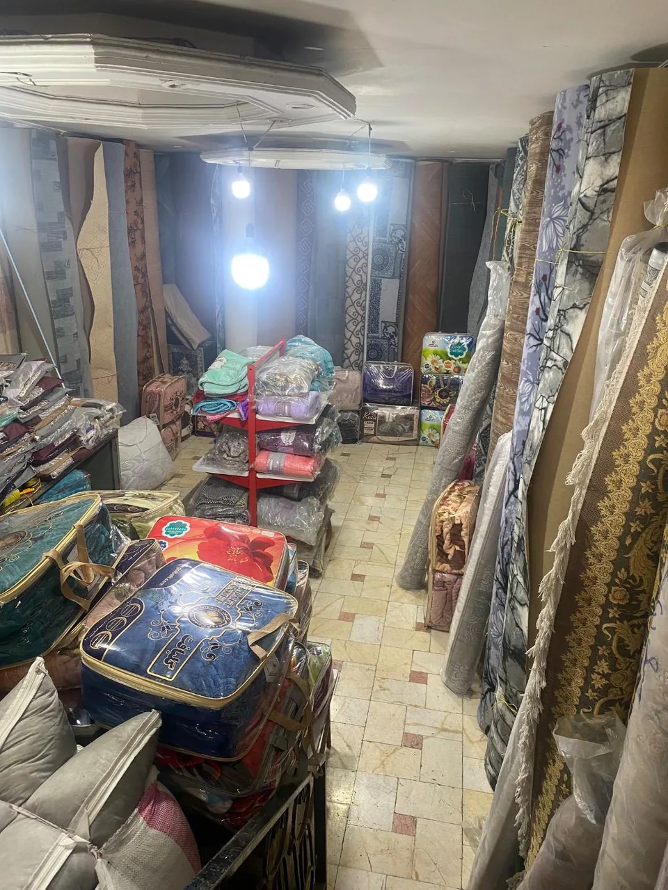 فرش وموکت فرحزادی - تصویر 3