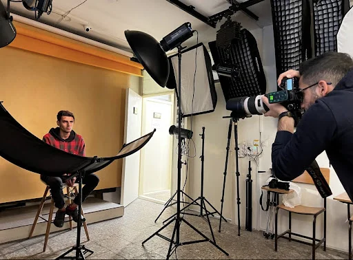 آموزشگاه عکاسی و تصویربرداری فنی و حرفه ای فروغ هنر