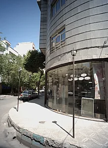 مشاور املاک سناتور