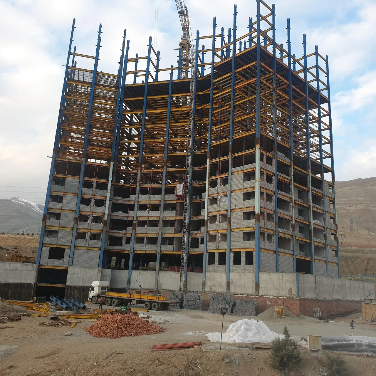 تعاونی مسکن خادمین شهرداری تهران - تصویر 2