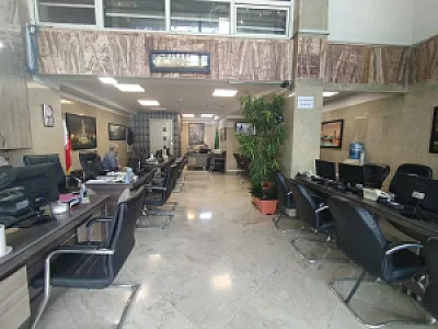 مشاورین املاک ایفل