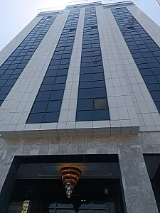پروژه کوهک حاج رحیم قربانی ، رونیکا پالاس