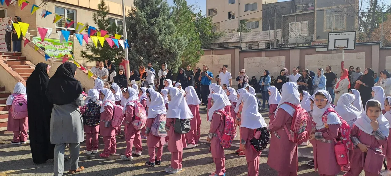 مدرسه ابتدایی دخترانه شهید فلاح زاده - تصویر 2