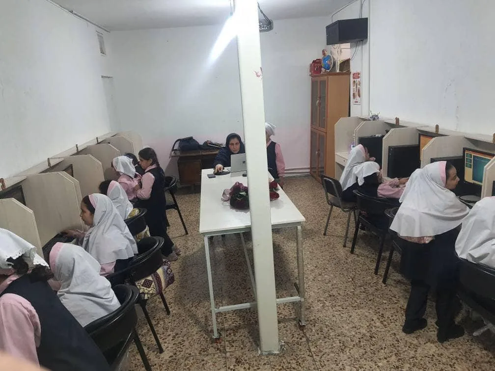 دبستان دخترانه غیر دولتی سپیدارنیک - تصویر 3