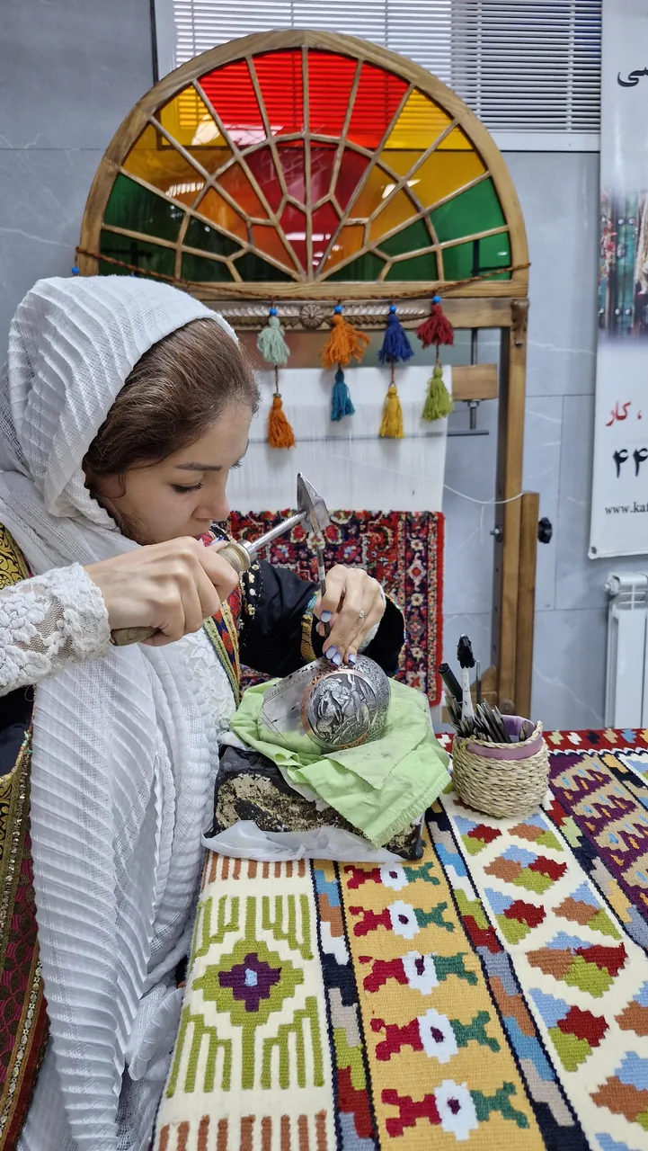 آموزش قالی بافی و صنایع دستی  کافی - تصویر 4