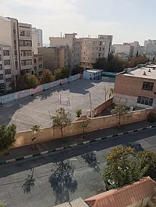 دبیرستان امام خمینی (ره)