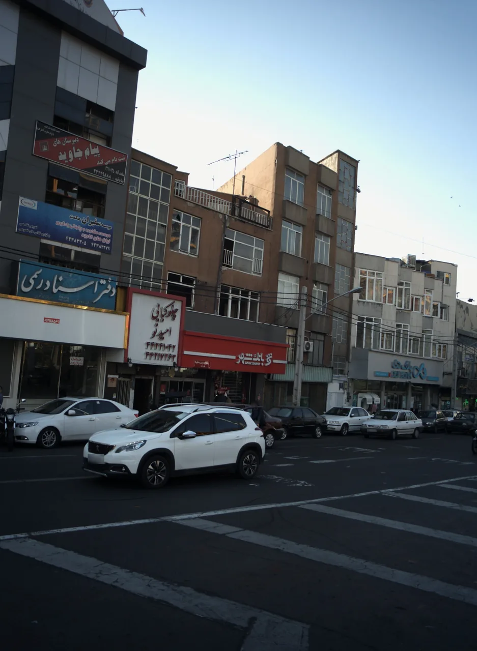 دبیرستان های پیام جاوید