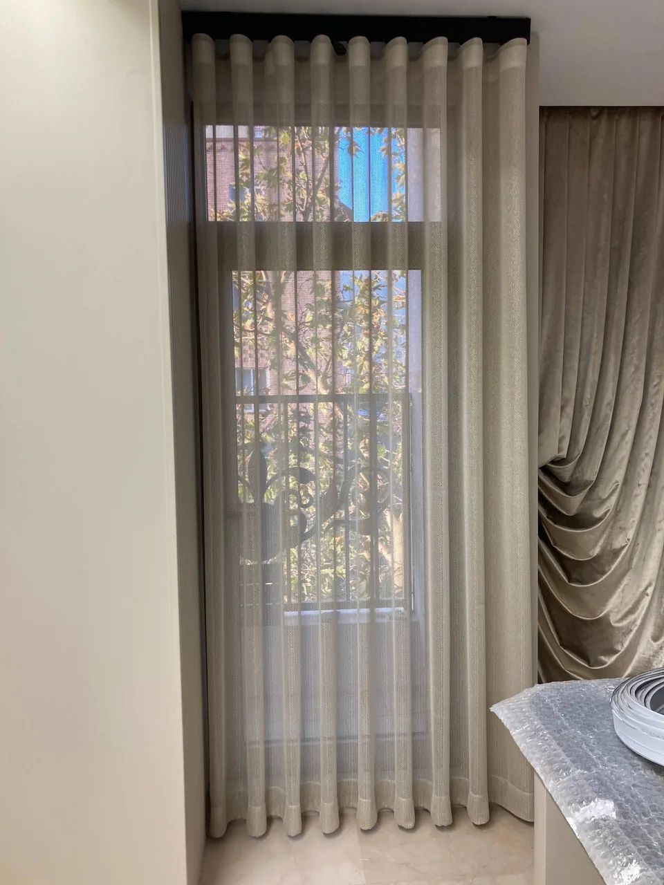 پرده و کاغذ دیواری دکورا - تصویر 2
