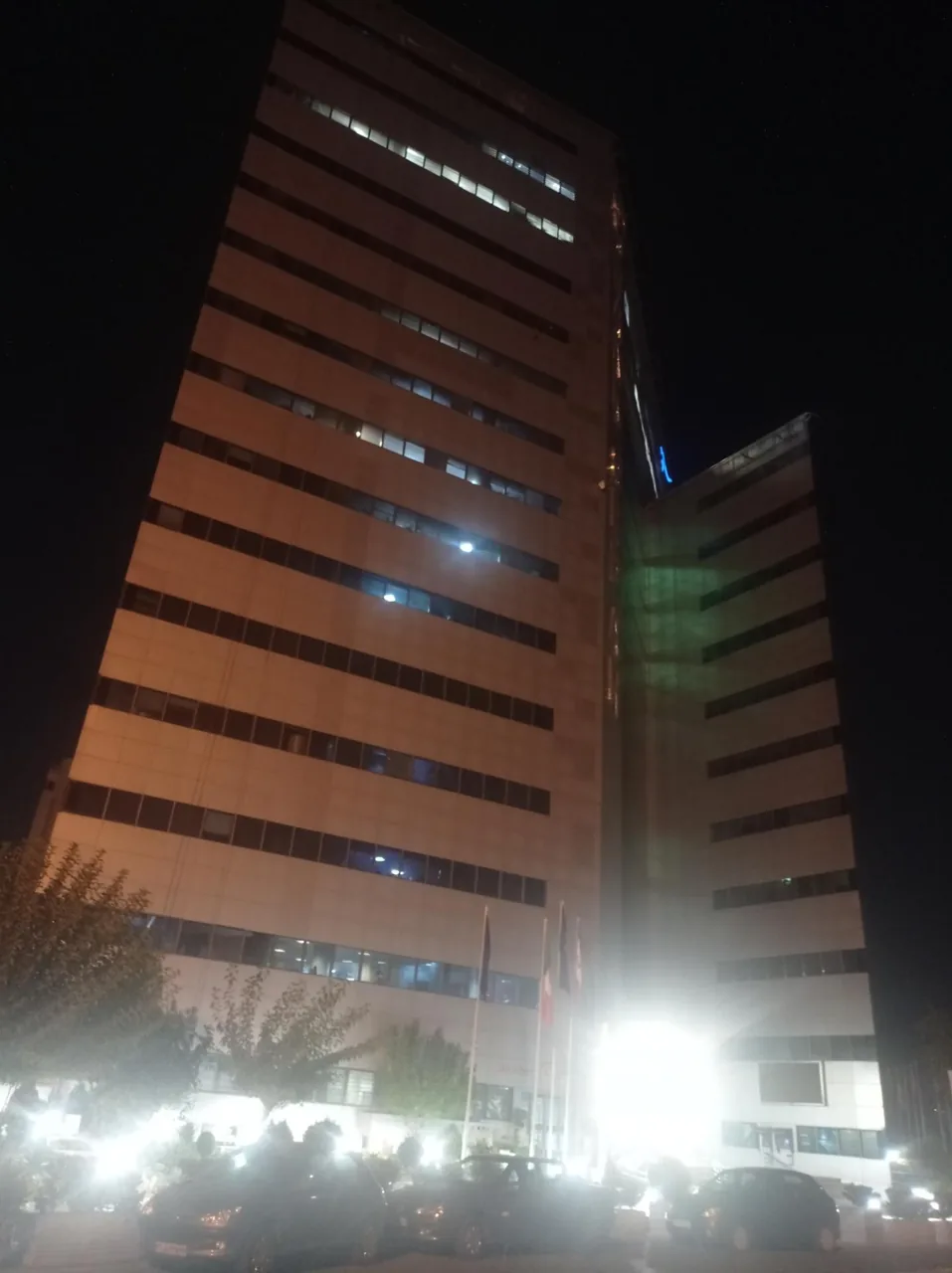 ساختمان مرکزی بانک سپه - تصویر 4