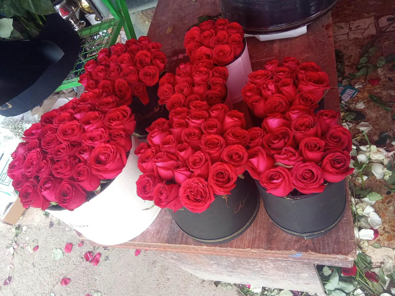بازار گل شهید محلاتی - تصویر 3