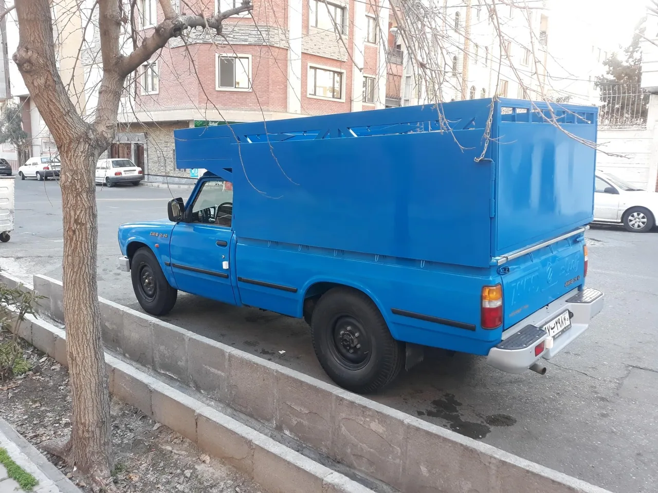 نیسان بار جوان - تصویر 3