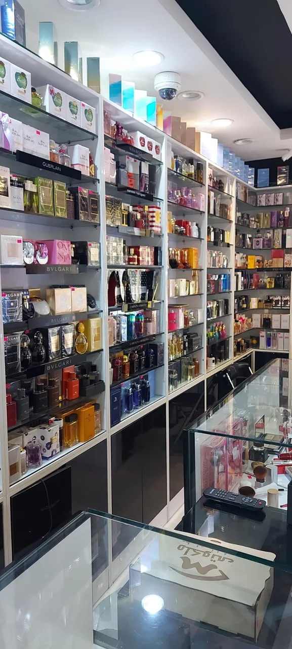گالری عطر ملکوتی - تصویر 3