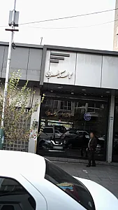 گالری کالسکه طلایی