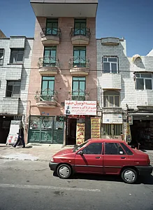 شیشه اتومبیل حمید