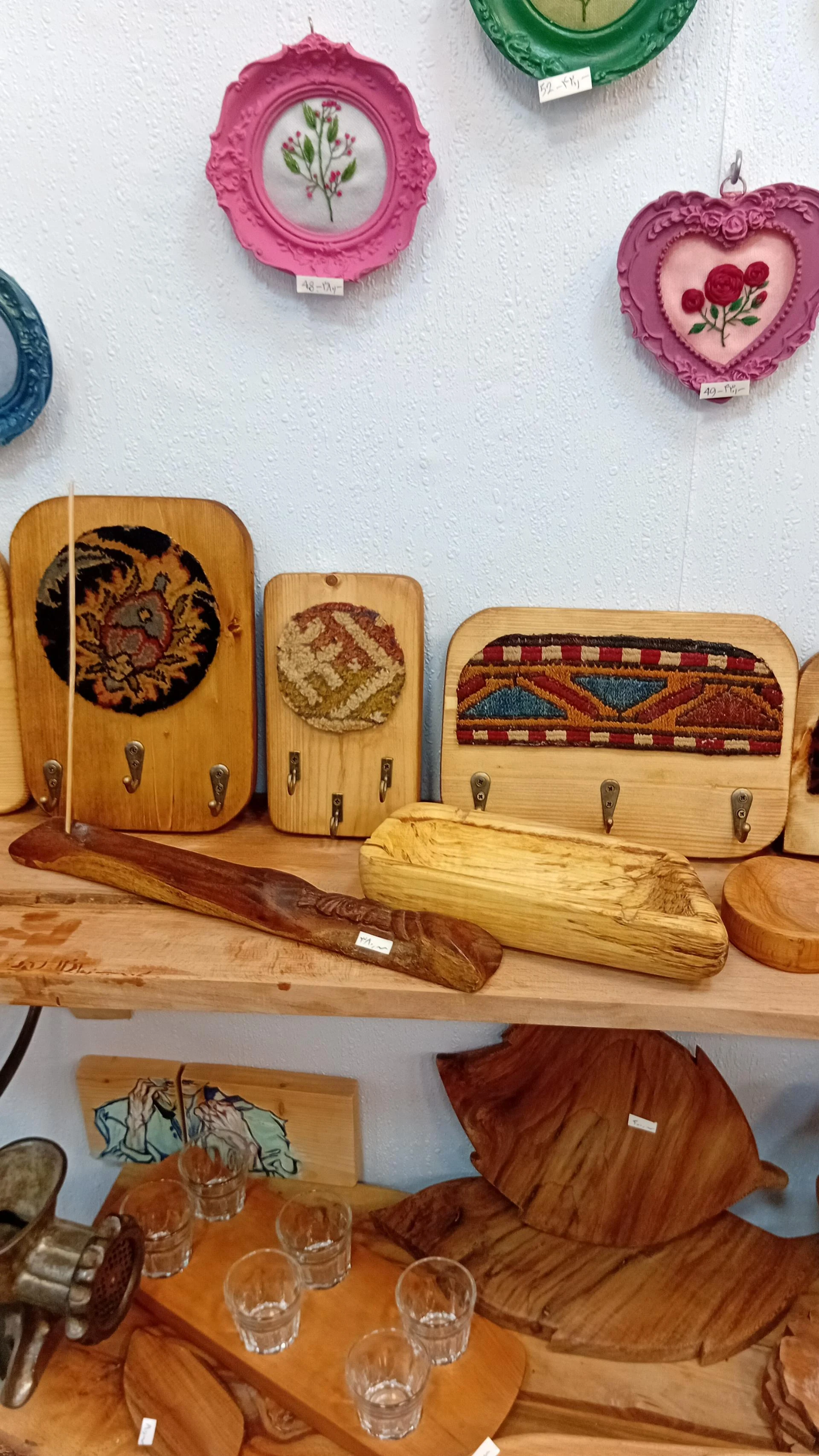 گالری چوب دست