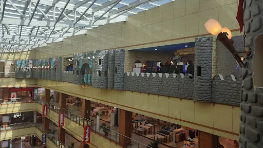 شهربازی شهر عجایب تبریز