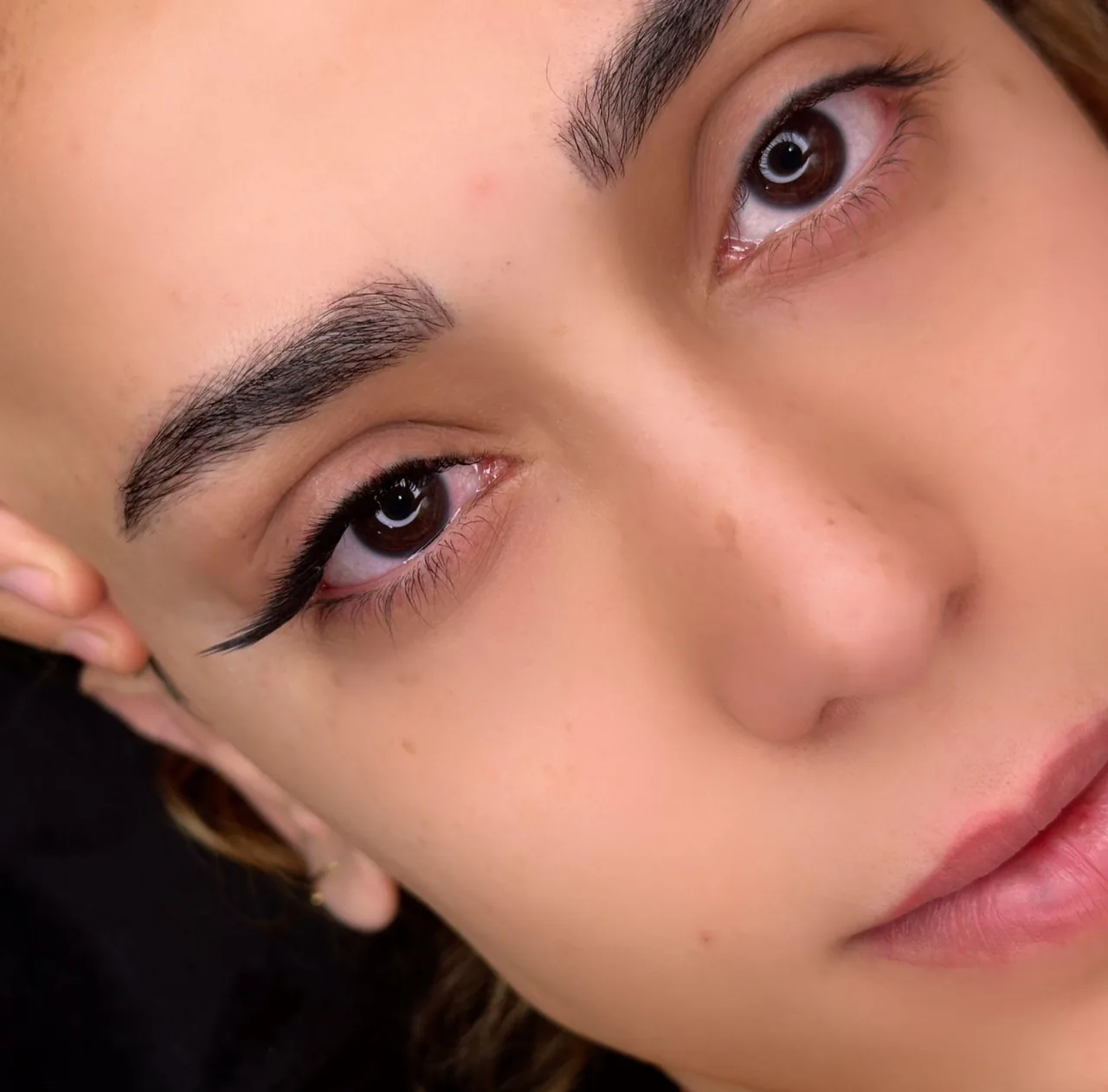 خدمات تخصصی اکستنشن مژه رزا - آرایشگاه زنانه در تهران - تصویر 5