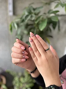 خدمات ناخن لیلی
