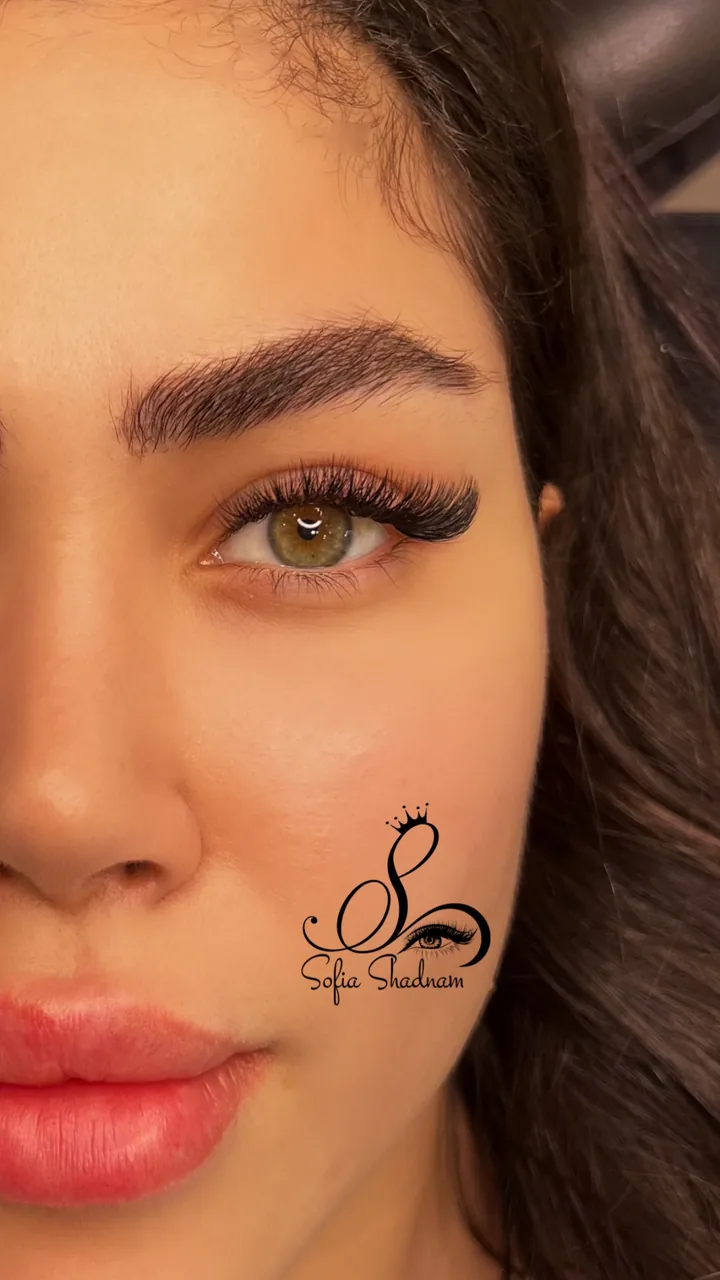 خدمات تخصصی اکستنشن مژه سوفیا - تصویر 3