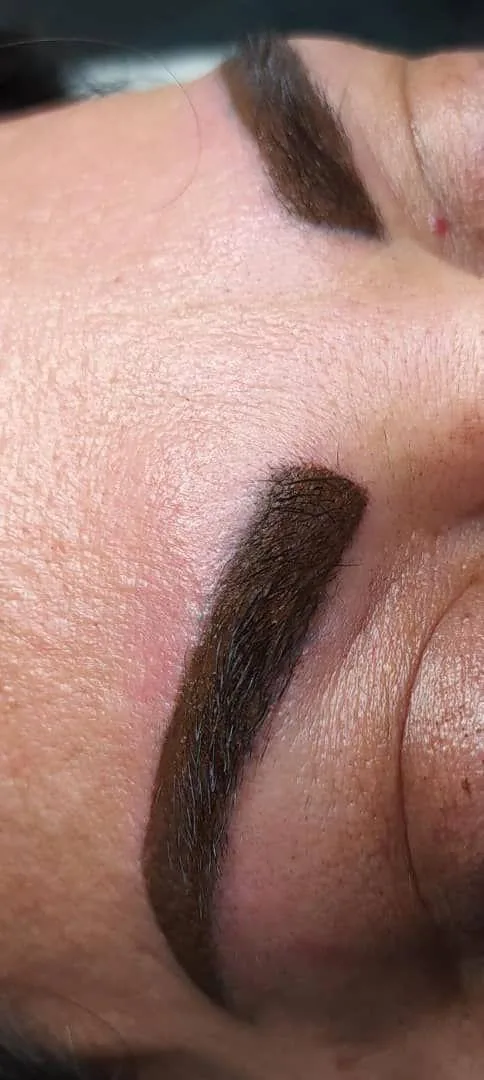 خدمات حرفه ای میکروپیگمنتیشن - تصویر 3