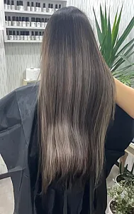 خدمات کراتین مو آریانا