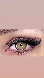 خدمات اکستنشن و کاشت مژه ه فاطیما عرب