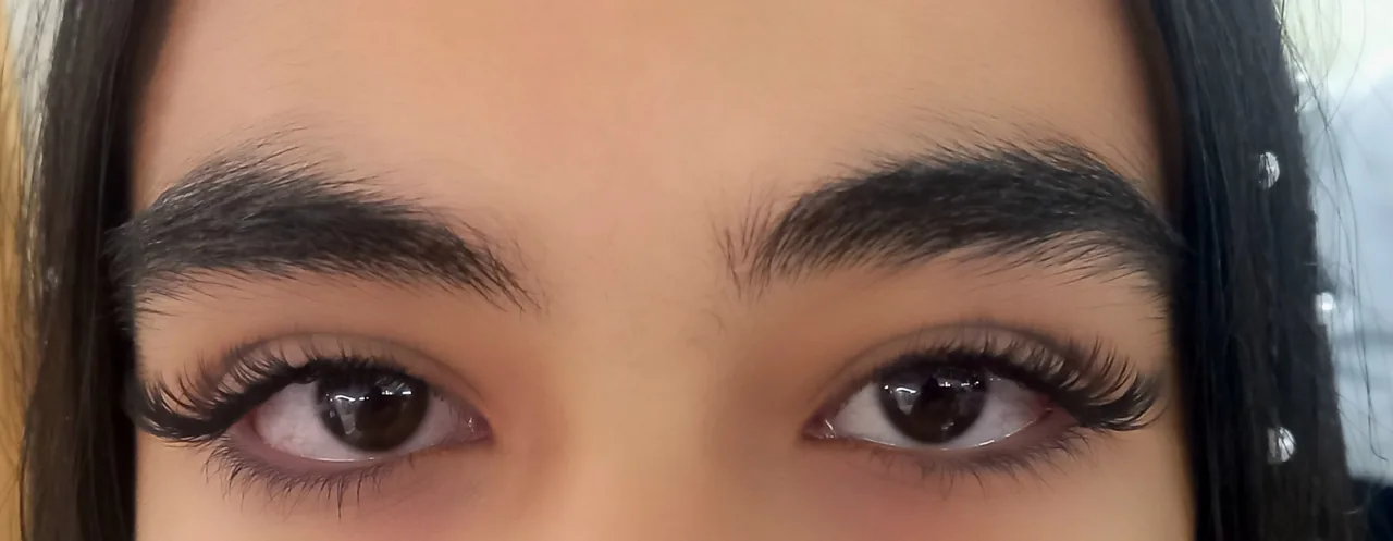 خدمات اکستنشن مژه پریچهر - تصویر 2