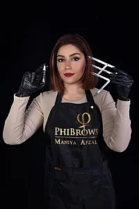 مرکز تخصصی خدمات آرایش دائم صورت مانیا