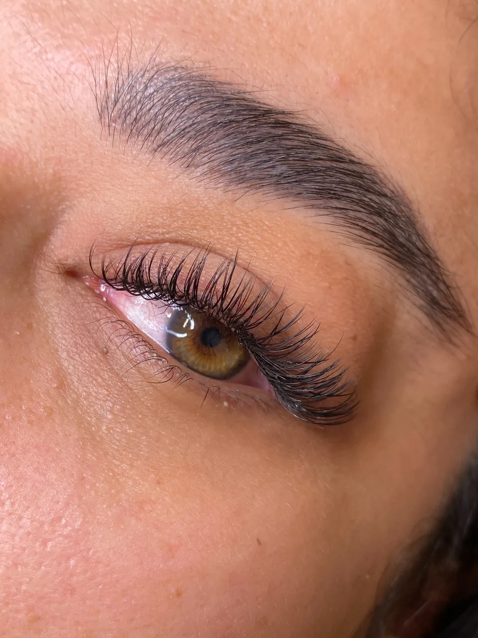 خدمات مژه آزاده امیری - تصویر 3