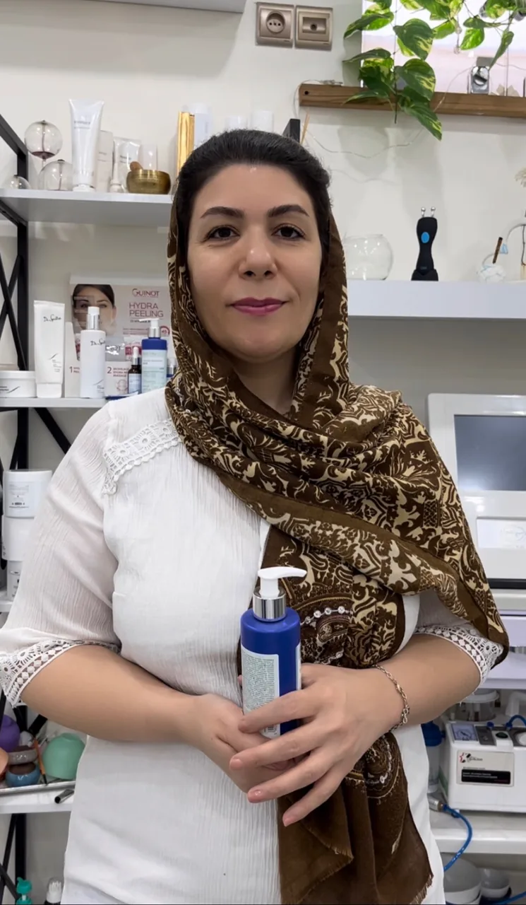 آموزشگاه و مرکز خدمات تخصصی پاکسازی پوست