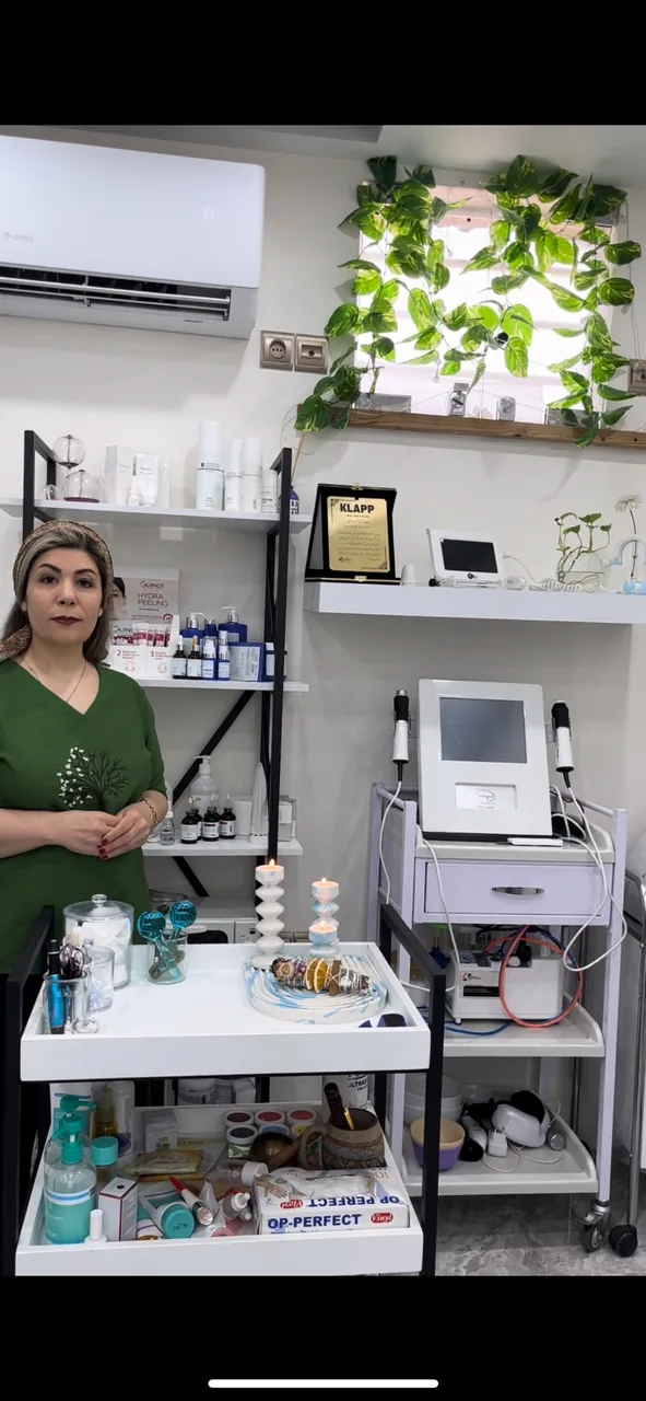 آموزشگاه و مرکز خدمات تخصصی پاکسازی پوست - کلینیک پوست و زیبایی در تهران - تصویر 4