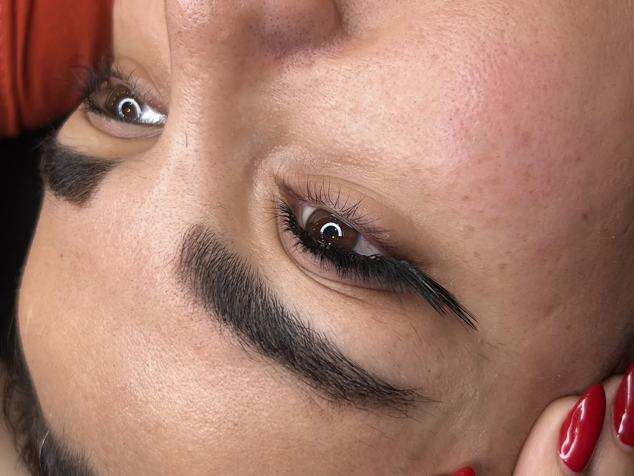سالن تخصصی خدمات مژه مژگان رستم زاده - آرایشگاه زنانه در تهران - تصویر 3