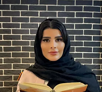 آموزش و خدمات ناخن و مژه حدیث ذکی پور