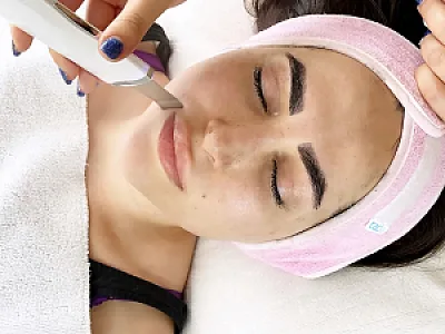 خدمات تخصصی پاکسازی و فیشال پگاه