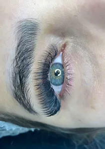 خدمات مژه اعظم تقوی
