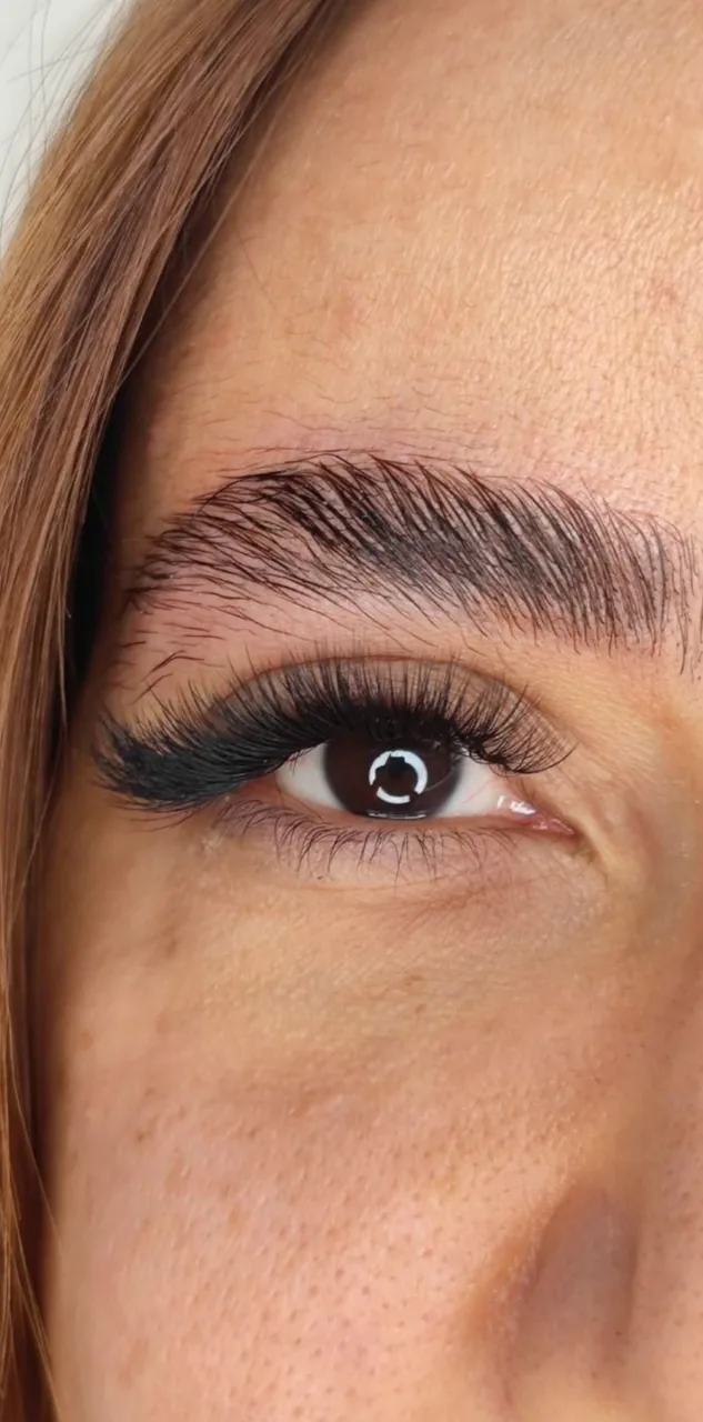 خدمات مژه اعظم تقوی - آرایشگاه زنانه در تهران - تصویر 3