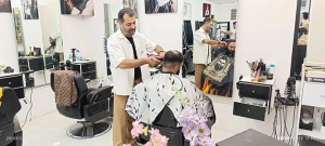 خدمات آموزش آرایشگری و ماساژ آریوبرزن