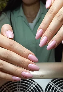 مرکز خدمات تخصصی ناخن نرگس