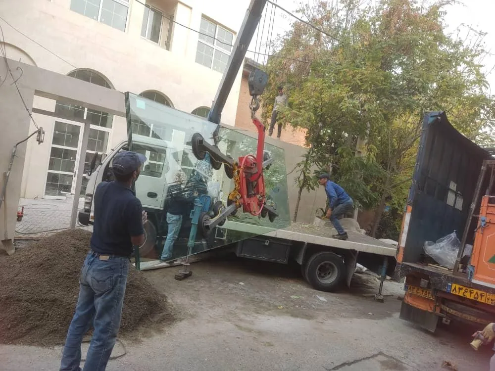 خدمات شیشه دنیوی - تصویر 2